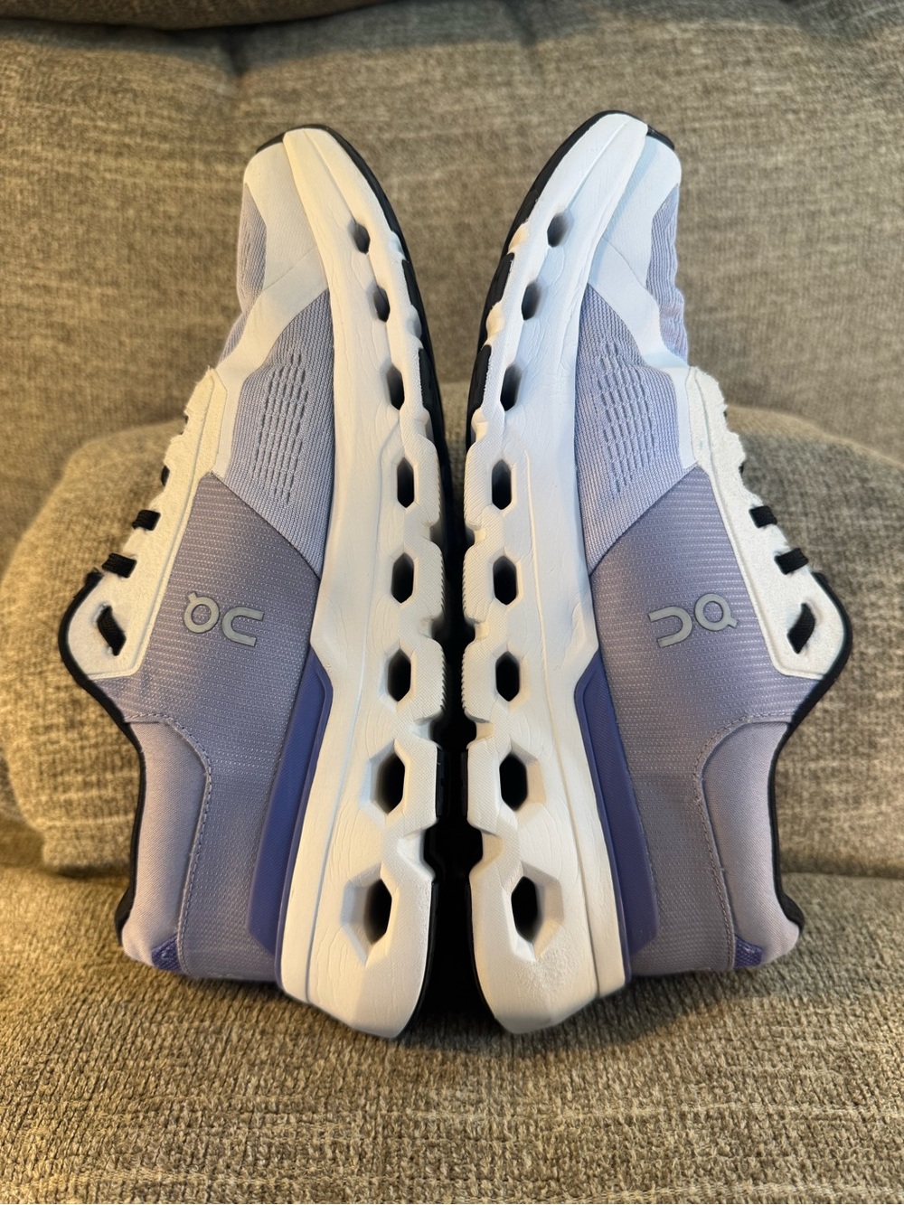 On Cloudrunner 2 Women’s Running Shoes Nimbus/Blueberry Size 10 - Picture 4 of 12